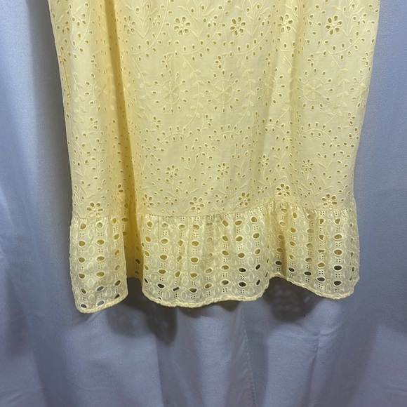 LOFT Soft Yellow eyelet Lace Blouse NWOT - Picture 5 of 8